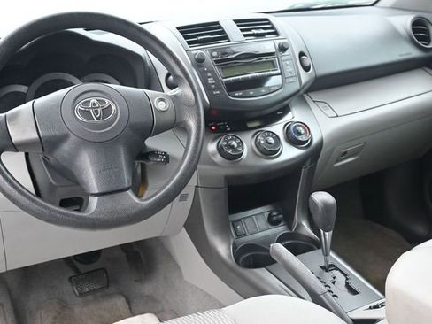 Used 2010 Toyota RAV4 2WD image 22