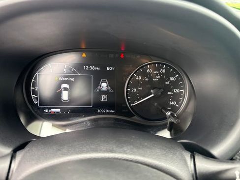 Used 2024 Nissan Kicks SV FWD image 21