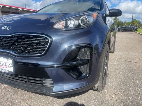 Used 2021 Kia Sportage LX image 10