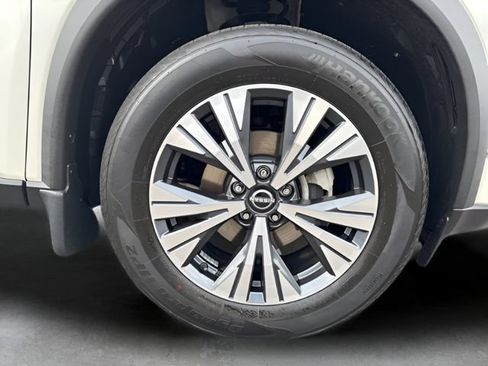 Used 2023 Nissan Rogue SV w/ SV Premium B Package AWD/4WD image 36