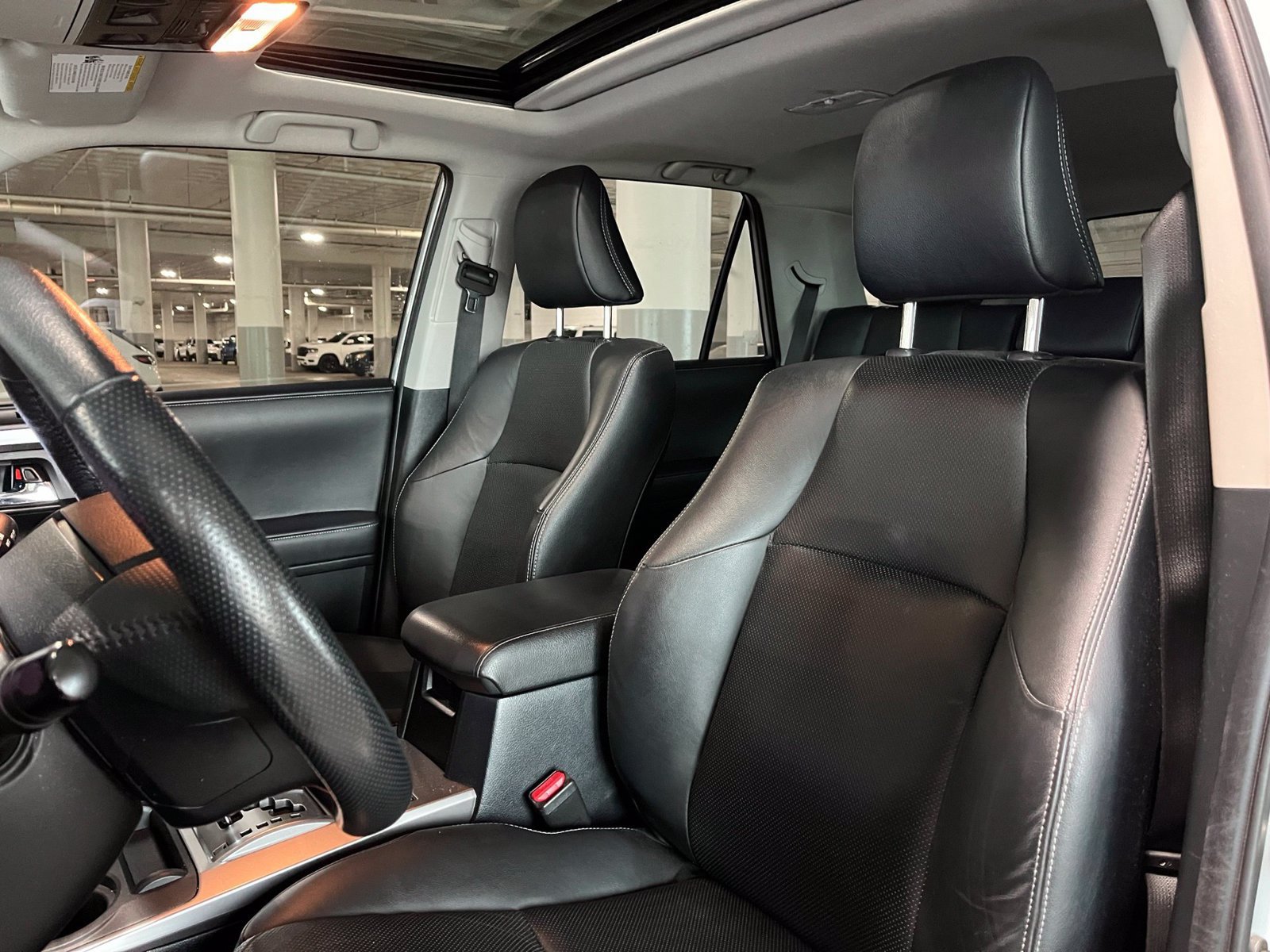 Used 2024 Toyota 4Runner Limited AWD/4WD image 15