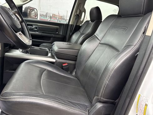 Used 2018 RAM 2500 Laramie w/ Sport Appearance Group image 8