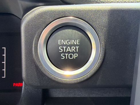 Used 2026 Toyota 4Runner SR5 AWD/4WD image 17