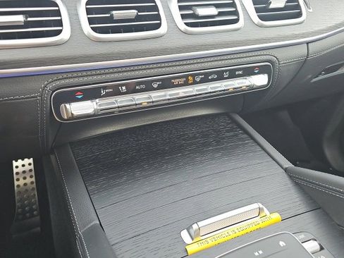 New 2026 Mercedes-Benz GLE 53 AMG 4MATIC image 30