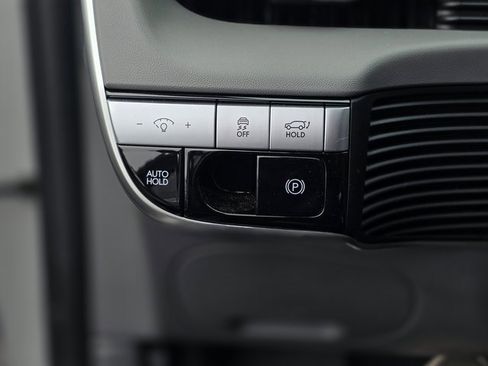 Certified 2024 Hyundai Ioniq 5 SEL image 35