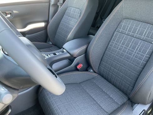 New 2025 Honda HR-V Sport image 13