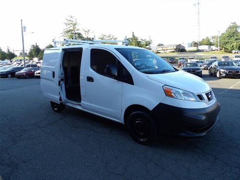 Used 2019 Nissan NV200 S image 10