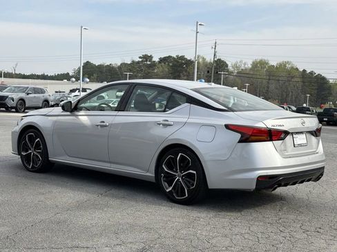 Certified 2024 Nissan Altima 2.5 SR FWD image 5