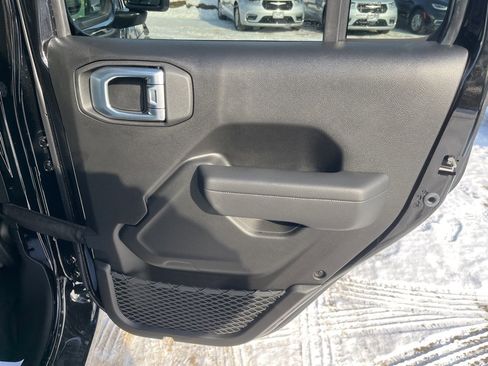 New 2026 Jeep Gladiator Sport image 12