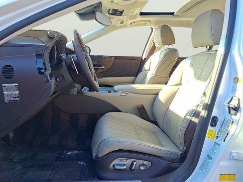 Certified 2020 Lexus LS 500 AWD w/ Interior Upgrade Package image 14