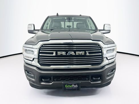 Used 2024 RAM 2500 Laramie AWD/4WD image 2