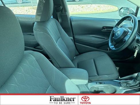 Used 2024 Toyota Corolla LE FWD image 20