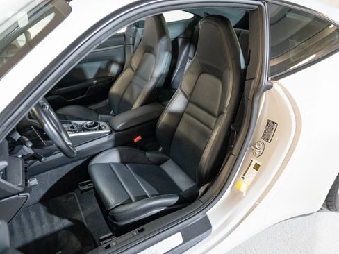 Certified 2021 Porsche 911 Carrera RWD image 5