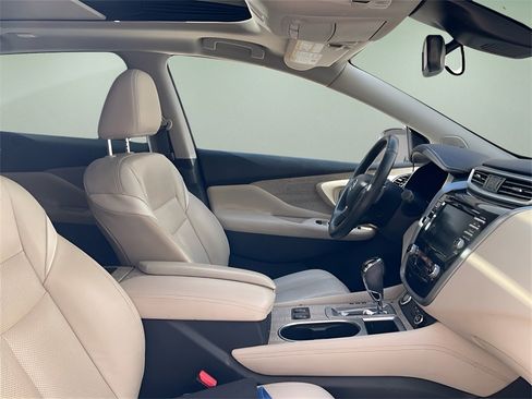 Used 2021 Nissan Murano SL w/ SL Moonroof Package image 15
