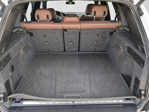 Used 2023 BMW X5 xDrive45e w/ Climate Comfort Package image 6