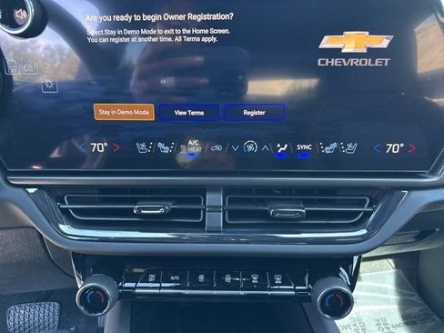 New 2026 Chevrolet Equinox EV RS image 22