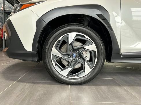 Used 2024 Subaru Crosstrek 2.5i Limited AWD/4WD image 43