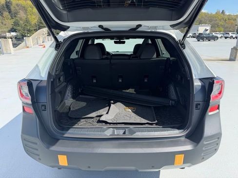 Used 2025 Subaru Outback Wilderness image 9