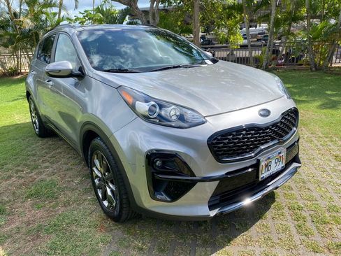 Used 2022 Kia Sportage Nightfall Edition w/ Nightfall Fwd Premium Package image 19