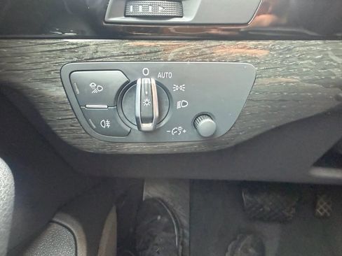 Used 2019 Audi Q7 3.0T Premium w/ Convenience Package image 17