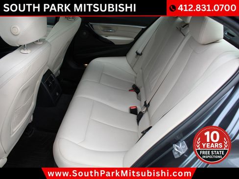 Used 2016 BMW 340i xDrive Sedan AWD/4WD image 17