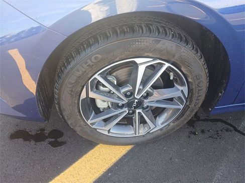 Certified 2024 Kia Forte LXS image 10