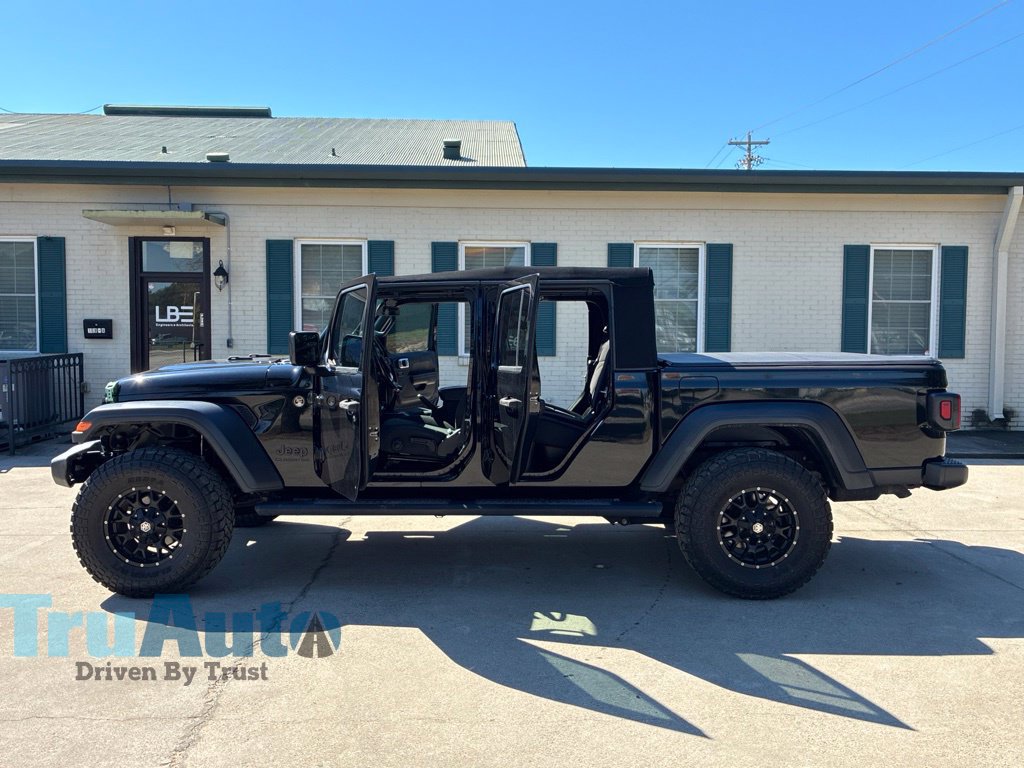 Used 2020 Jeep Gladiator Sport w/ Quick Order Package 23S AWD/4WD image 14