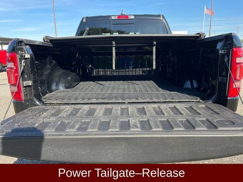 Used 2023 RAM 1500 Laramie AWD/4WD image 29