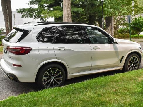 Used 2023 BMW X5 xDrive40i w/ Executive Package AWD/4WD image 7