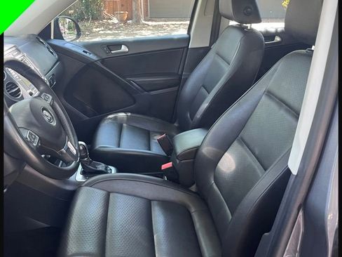 Used 2016 Volkswagen Tiguan S FWD image 6