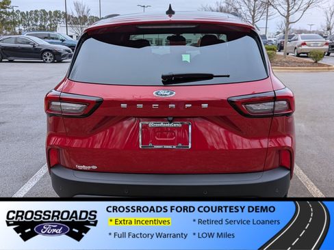 New 2026 Ford Escape ST-Line w/ Tech Pack #1 FWD image 4