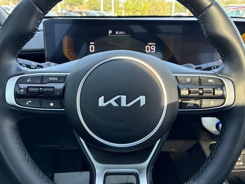 Used 2025 Kia K5 GT-Line w/ GT-Line Premium Package AWD/4WD image 22