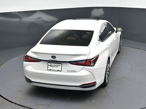 Used 2021 Lexus ES 300h w/ Premium Package FWD image 34