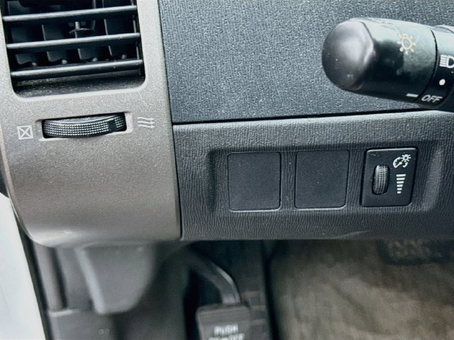 Used 2006 Toyota Prius FWD image 10