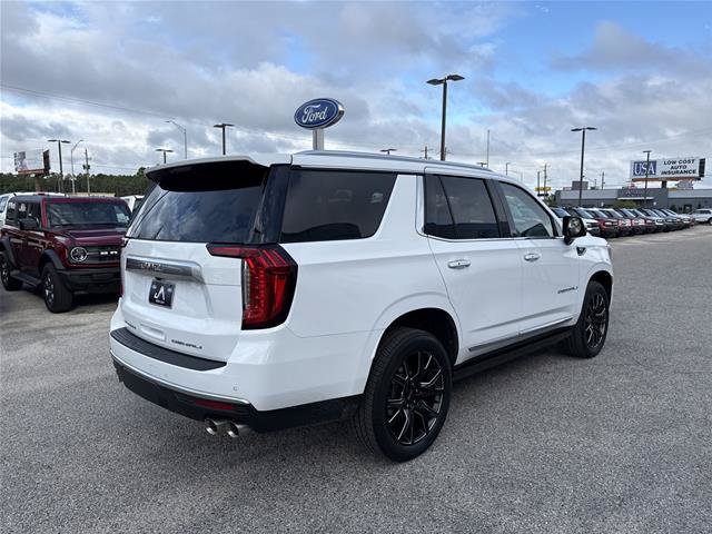 Used 2023 GMC Yukon Denali RWD image 3