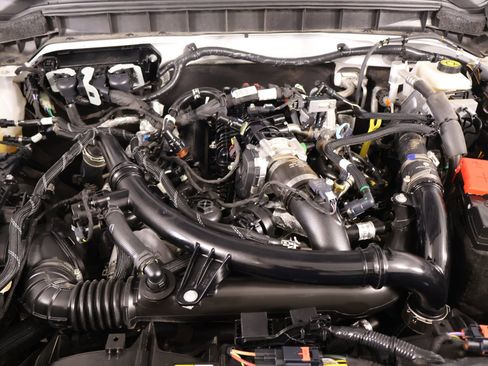 Used 2023 Ford Bronco Black Diamond image 20