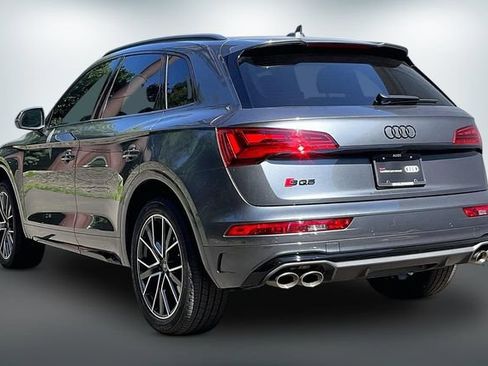 Certified 2023 Audi SQ5 Premium Plus w/ Premium Plus Package AWD/4WD image 12