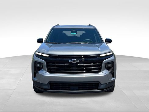 New 2026 Chevrolet Traverse LT w/ Enhanced Driving Package FWD image 6