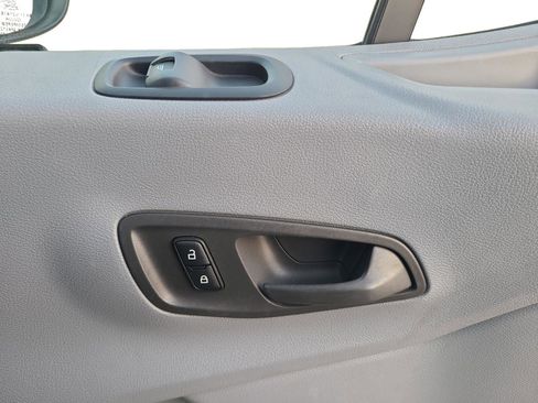 Used 2019 Ford Transit 150 T-150 148 Med Rf 8600 GVWR Sl image 20