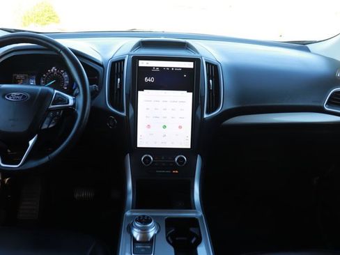 Used 2023 Ford Edge SEL image 15