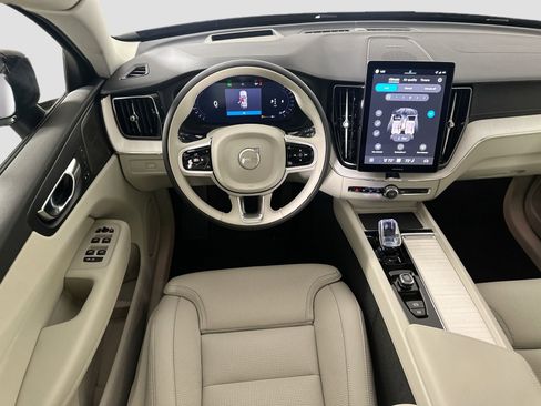 New 2026 Volvo XC60 B5 Ultra w/ Protection Package Premier AWD/4WD image 24