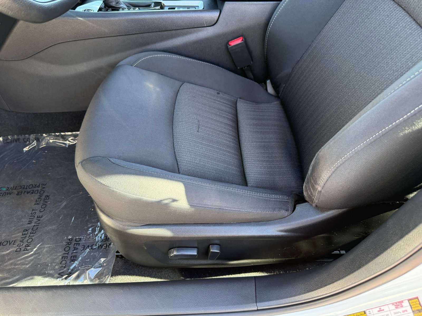 Used 2025 Nissan Altima 2.5 SV AWD/4WD image 14