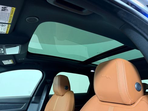 New 2026 Jaguar F-PACE R-Dynamic S AWD/4WD image 15