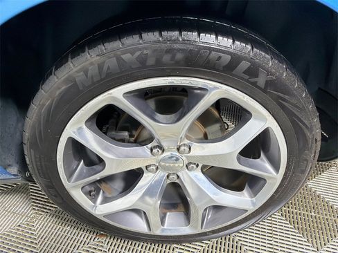 Used 2015 Dodge Challenger SXT Plus image 20