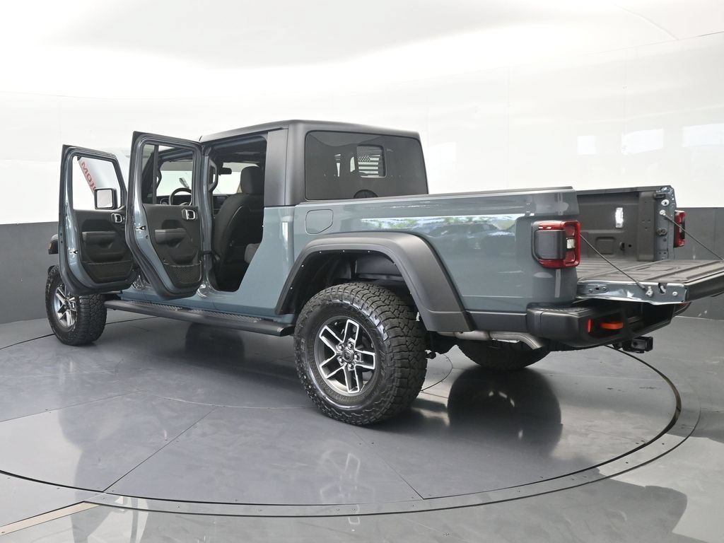 Used 2024 Jeep Gladiator Mojave AWD/4WD image 76