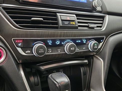 Used 2021 Honda Accord EX-L image 6