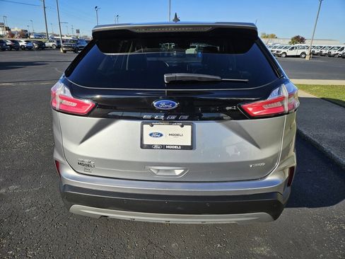 Used 2024 Ford Edge SEL image 7