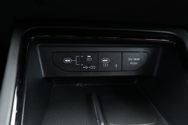 Used 2025 Kia K5 GT-Line w/ GT-Line Premium Package AWD/4WD image 19