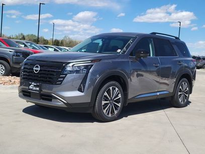 New 2026 Nissan Pathfinder Platinum
