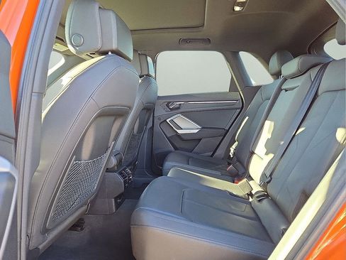 Used 2023 Audi Q3 2.0T Premium image 17